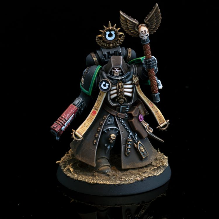 Ultramarines 4th Company Primaris Chaplain