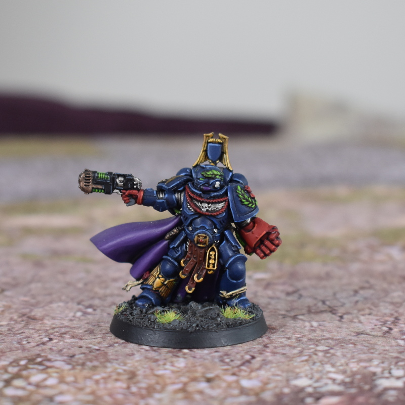 Primaris Captain with power fist