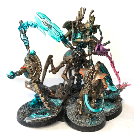 Illuminor Szeras and buddy props