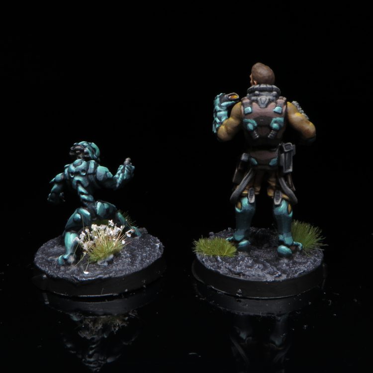 Mech-engineer and Yáozăo. Credit: Rockfish