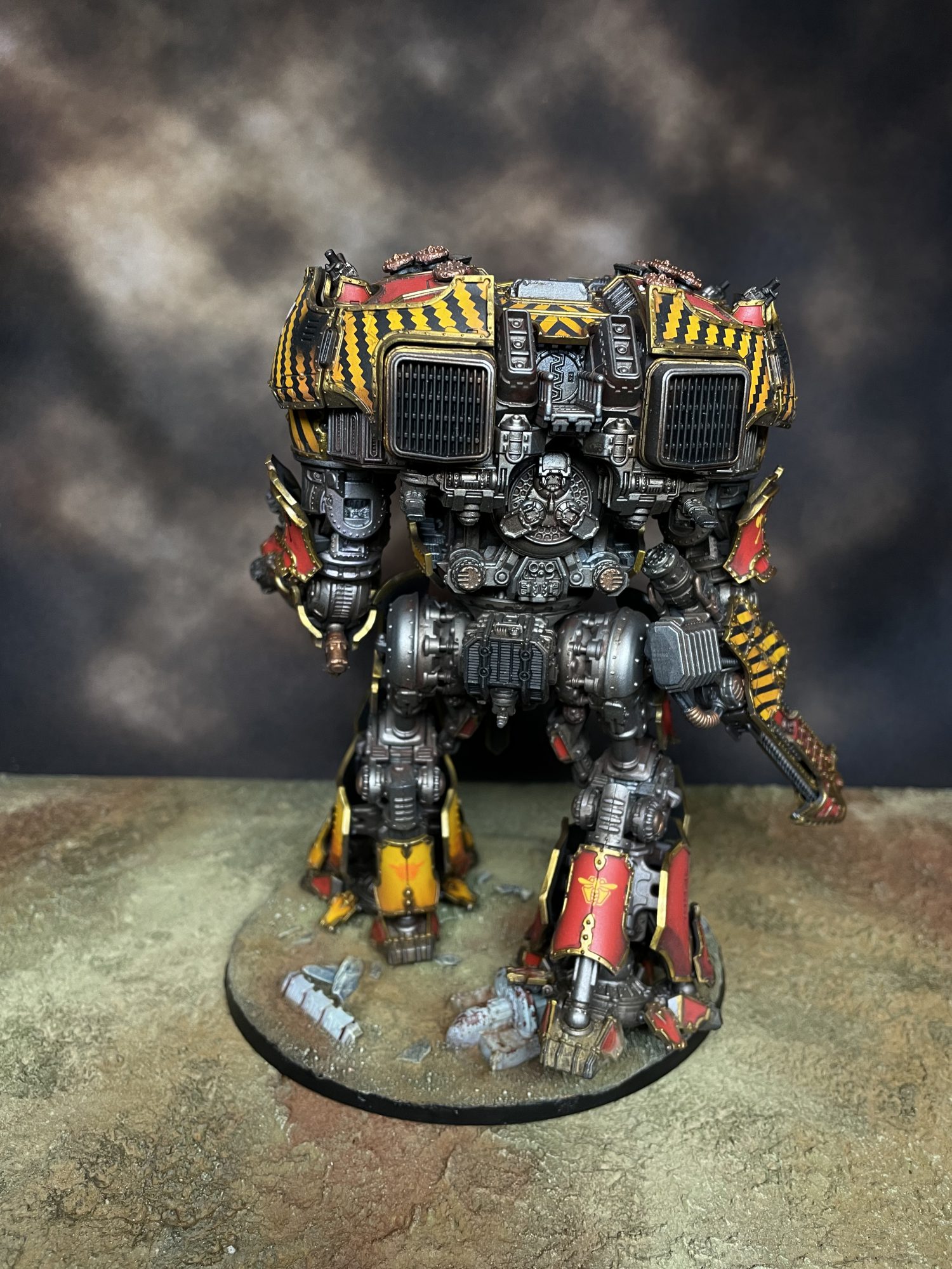 Legio Ignatum Warmaster Iconoclast TItan for Adeptus Titanicus - Credit: Colin Ward