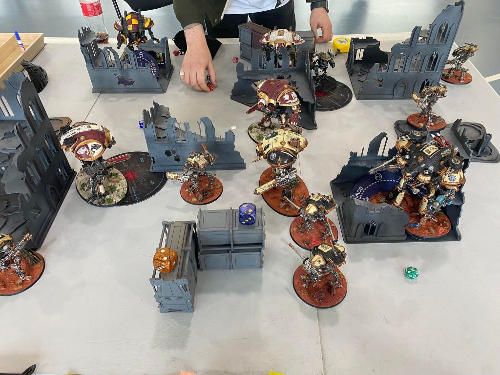 Imperial Knight fight Credit: Magos Sockbert