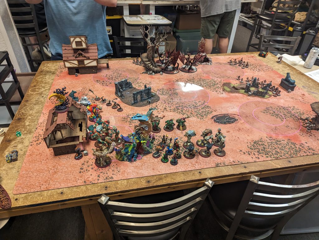 Flesh Eater Courts and Gloomspite Gitz face off in the Mortal Realms