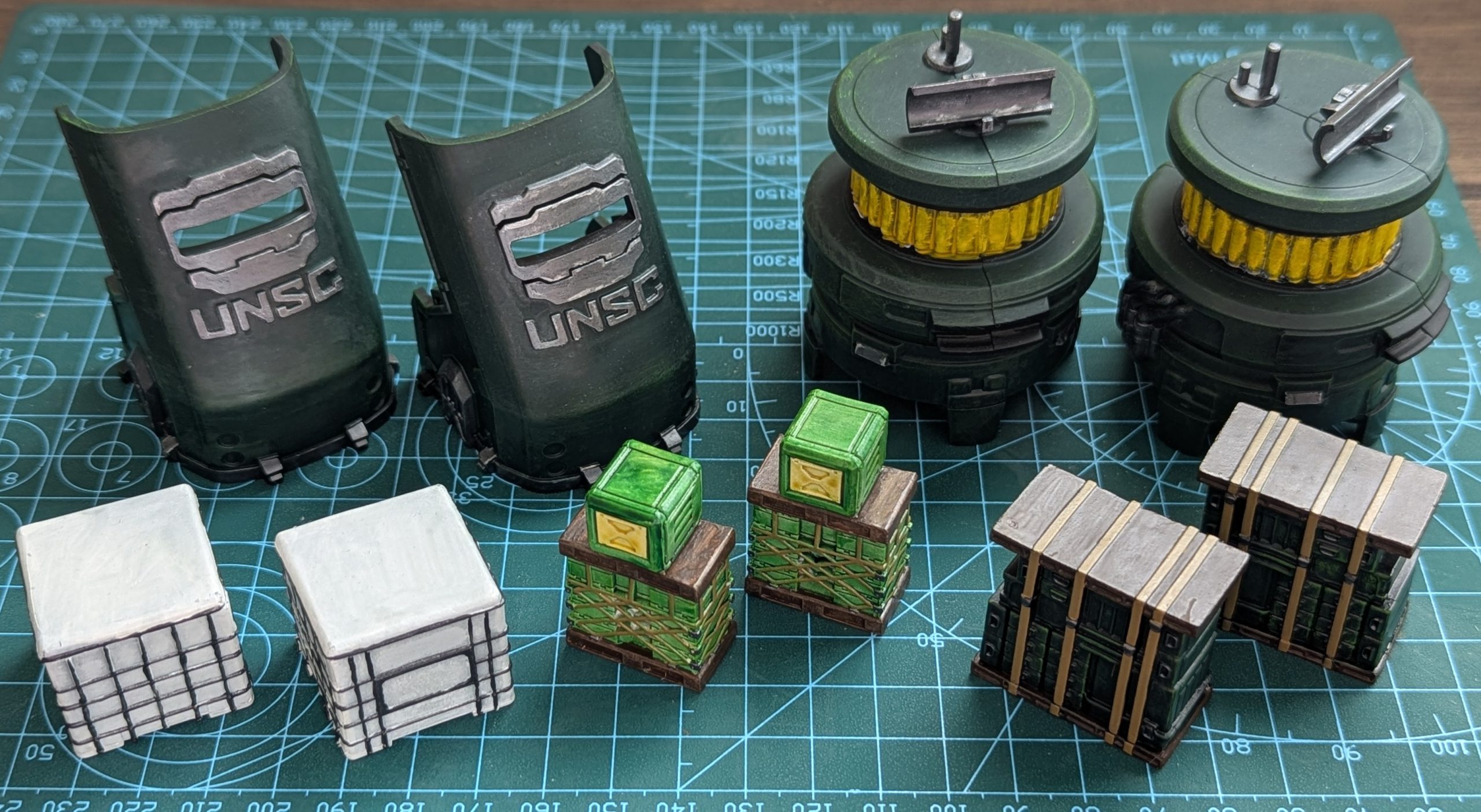 Halo Scenery Set Painted - credit Thundercloud