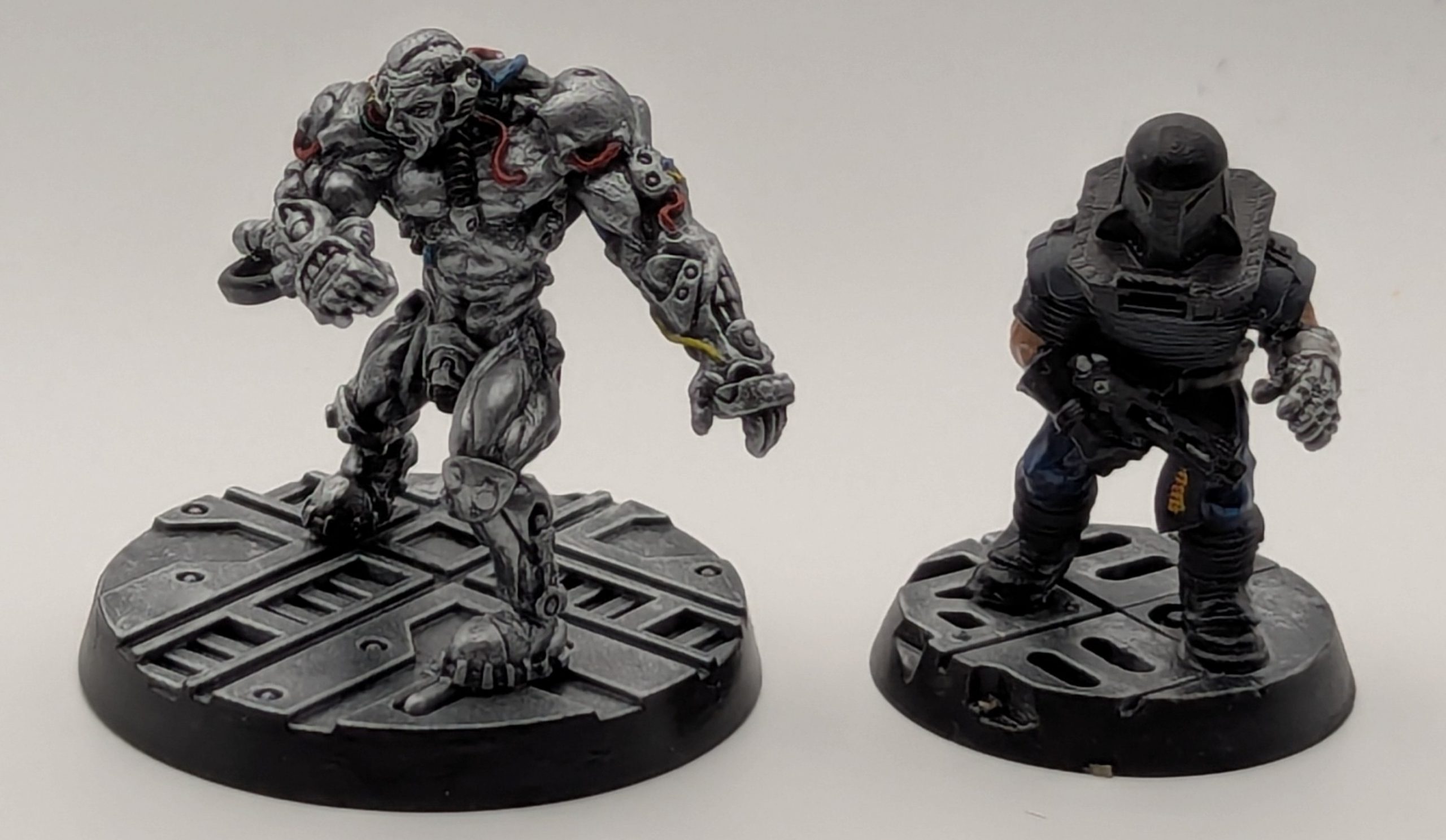 Void/Urban War Syntha Biomech and Rogue Trader - credit Thundercloud