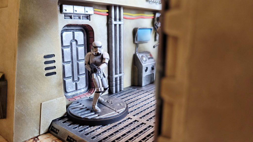 Star Wars Shatterpoint Maintenance Bay and Stormtrooper
