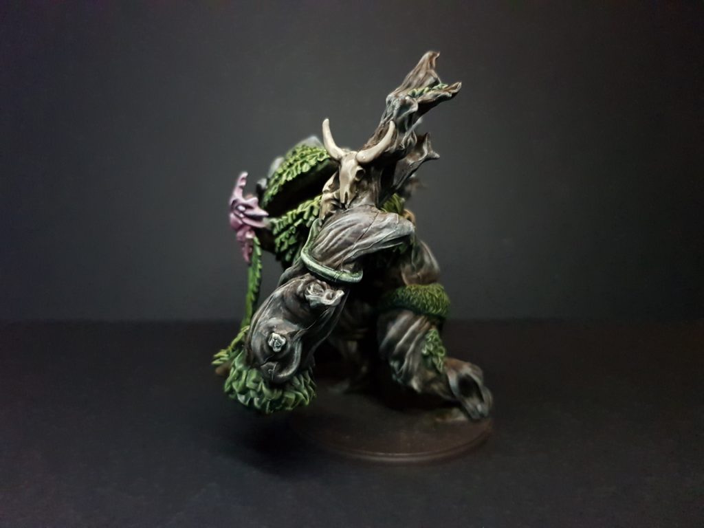 Side view of a Weaver Courts Crann Guardian.